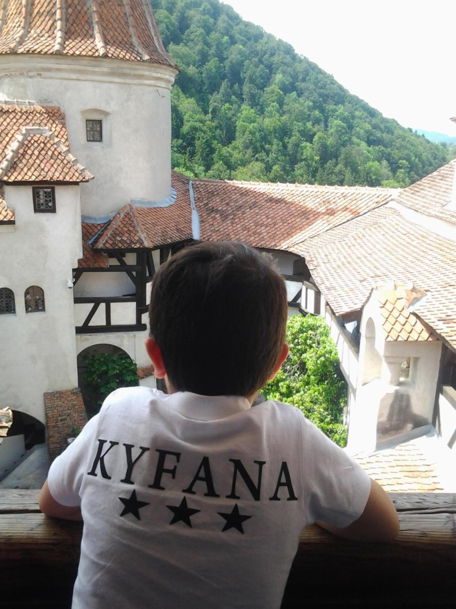 Pensiunea Kyfana Zărneşti المظهر الخارجي الصورة